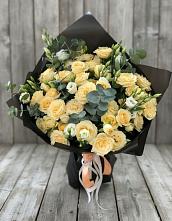 Букет цветов из:  Розы и Лизиантусы в Поливаново