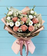 Букет цветов из:  Розы, Альстромерии и Лизиантусы в Поливаново