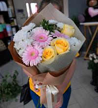 Букет цветов из:  Герберы, Розы и Хризантемы в Поливаново