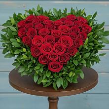 Цветочная композиция из Розы в виде сердца в Поливаново