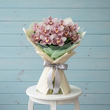 Букет цветов из:  Орхидеи и Розы #REPLACE_PRED# Поливаново