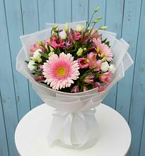 Букет цветов из:  Герберы, Альстромерии и Лизиантусы #REPLACE_PRED# Поливаново