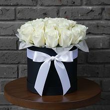 Цветочная композиция из Розы в шляпной коробке в Поливаново